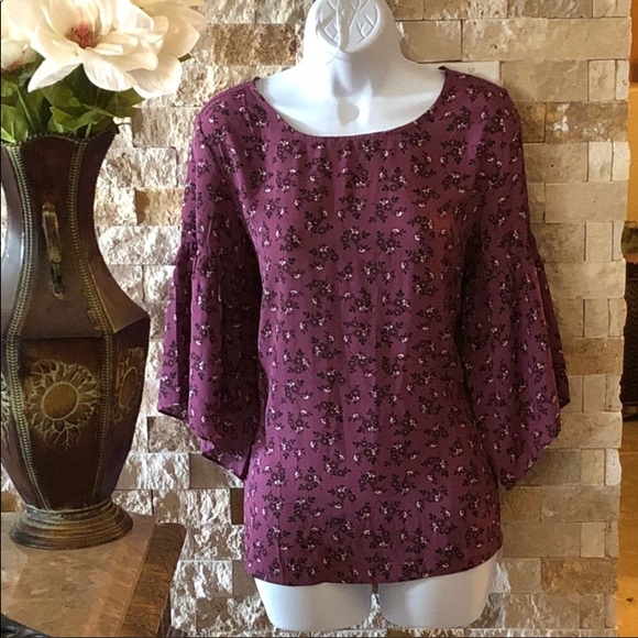 ❤️SOLD❤️ LOFT blouse - Picture 2 of 2